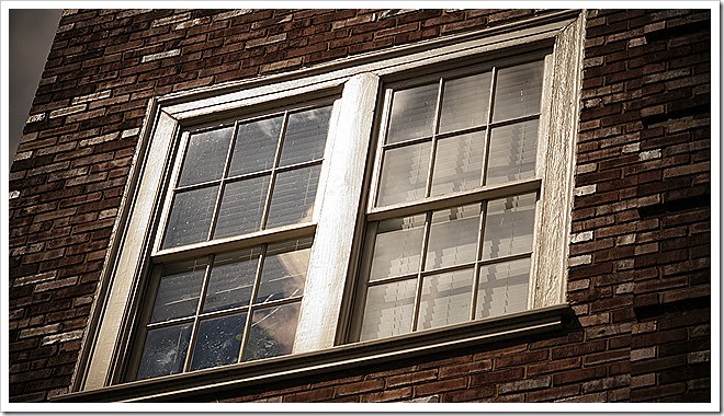 building-windows-public-domain-pictures-1 (356)