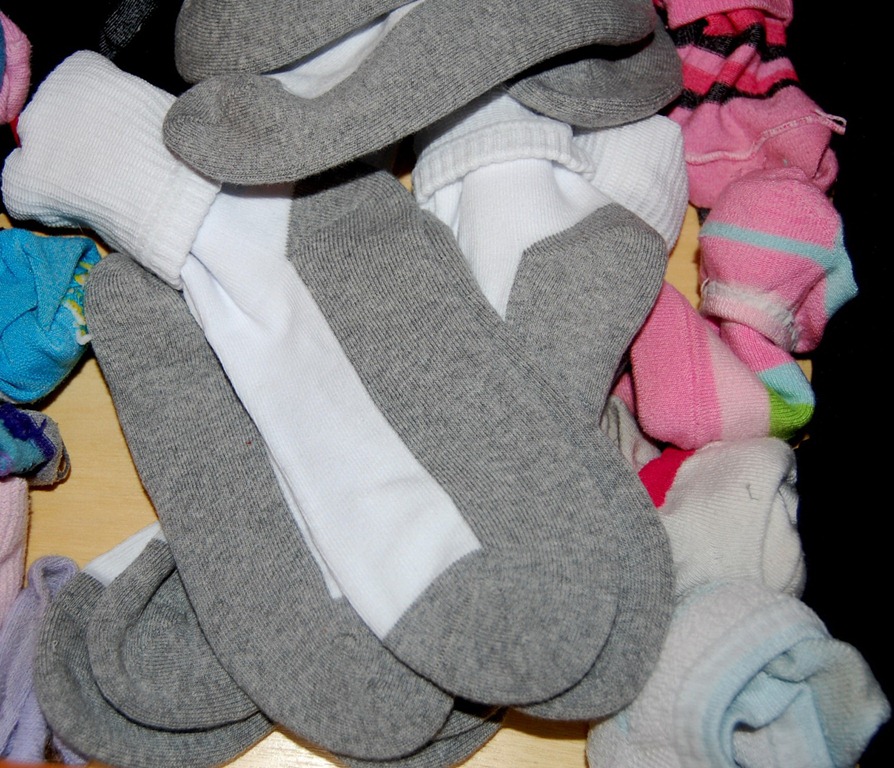 [socks2%255B3%255D.jpg]