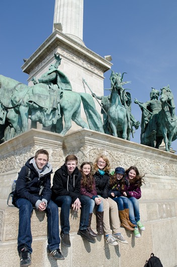 [Budapest-234.jpg]