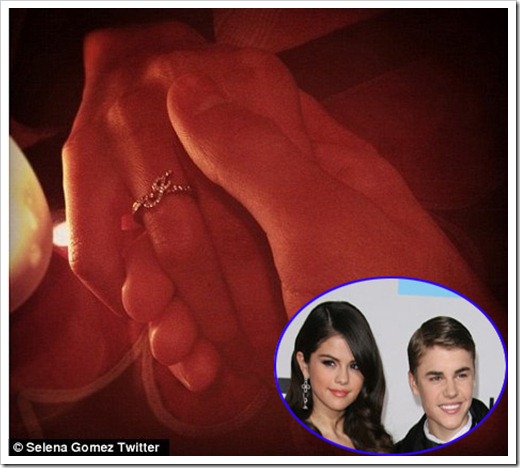 Selena Gomez twetted her sparkling ring