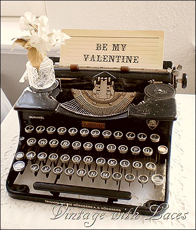 Typewriter Valentine's Decoration by Vintage with Laces Typewriter Valentine's Decoration by Vintage with Laces
