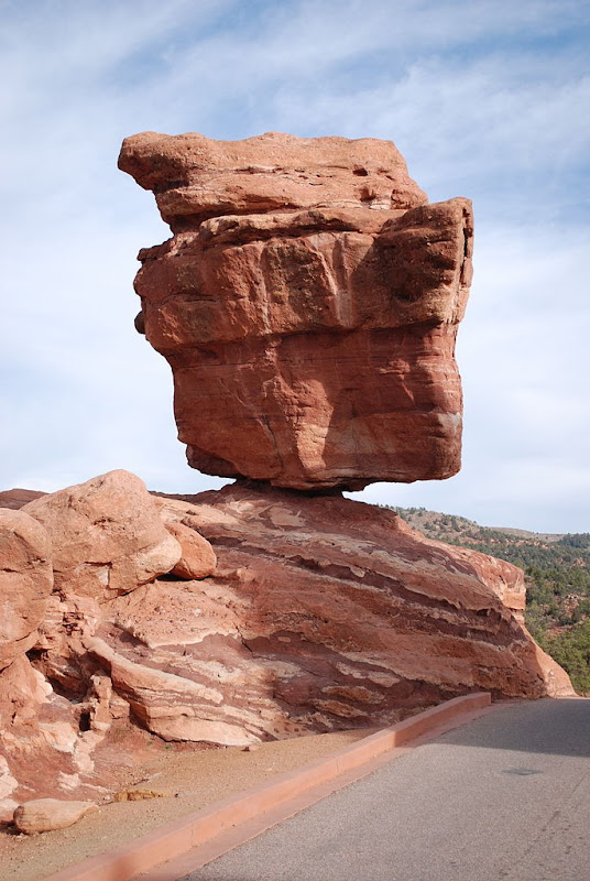 Balance_Rock,_Garden_of_the_Gods Balance_Rock,_Garden_of_the_Gods