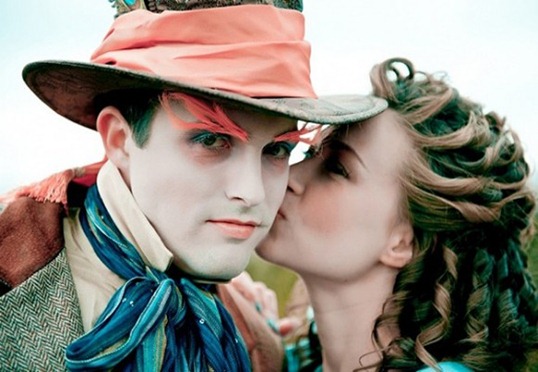 Alice-In-Wonderland-Wedding-3-580x386 Alice-In-Wonderland-Wedding-3-580x386