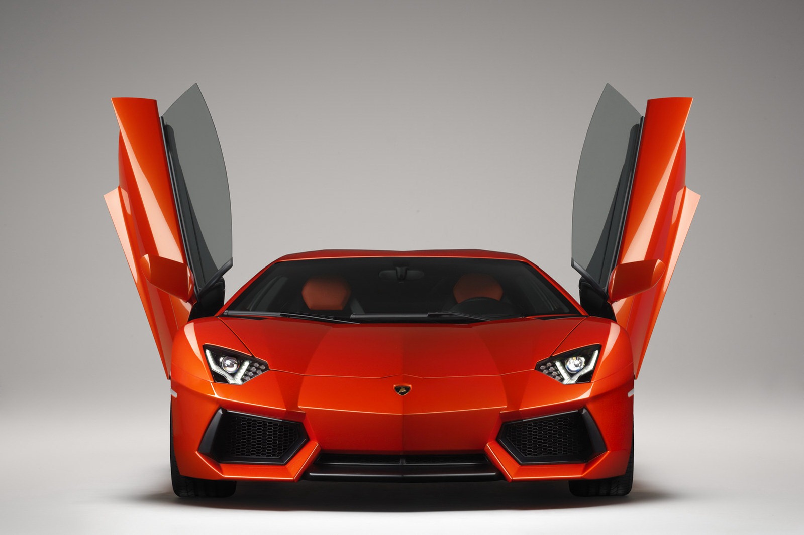 [Lamborghini-Aventador-LP700-4-4%255B2%255D.jpg]