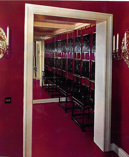 I like the use of space in this entrance hallway - with a wall full of frames, it doubles as an art gallery. Definitely something I will consider for my own entrance hall. I like the use of space in this entrance hallway - with a wall full of frames, it doubles as an art gallery. Definitely something I will consider for my own entrance hall.