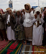 Friday prayer on 60 Meter Rd, Sana'a, Yemen جمعة الوفاء لأبين  في شارع الستين بصنعاء