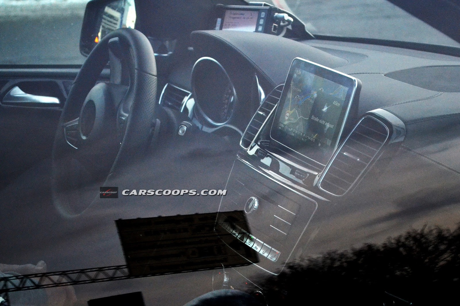 2015MY-Merc-ML-FL-Carscoops7%25255B3%25255D.jpg