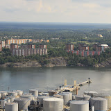 Große Tanks - vermutlich mit Öl gefüllt. Stockholm - 3 Tag 033.jpg