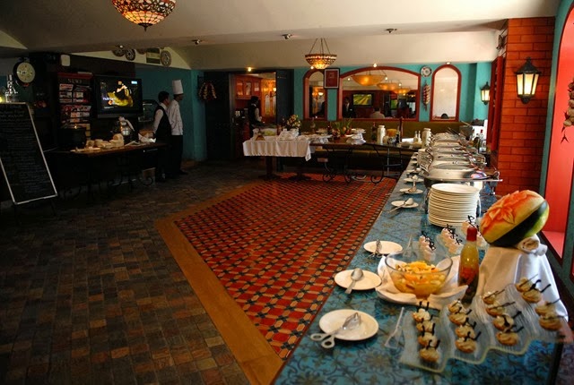 View of Buffet Pic Courtesy PR Pundit View of Buffet Pic Courtesy PR Pundit