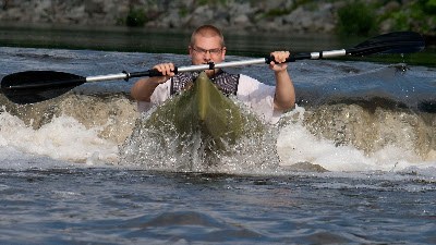 Running the drop coming into Pompton Lake in Oakland...in past years this has been little or no drop. Ramapo River 