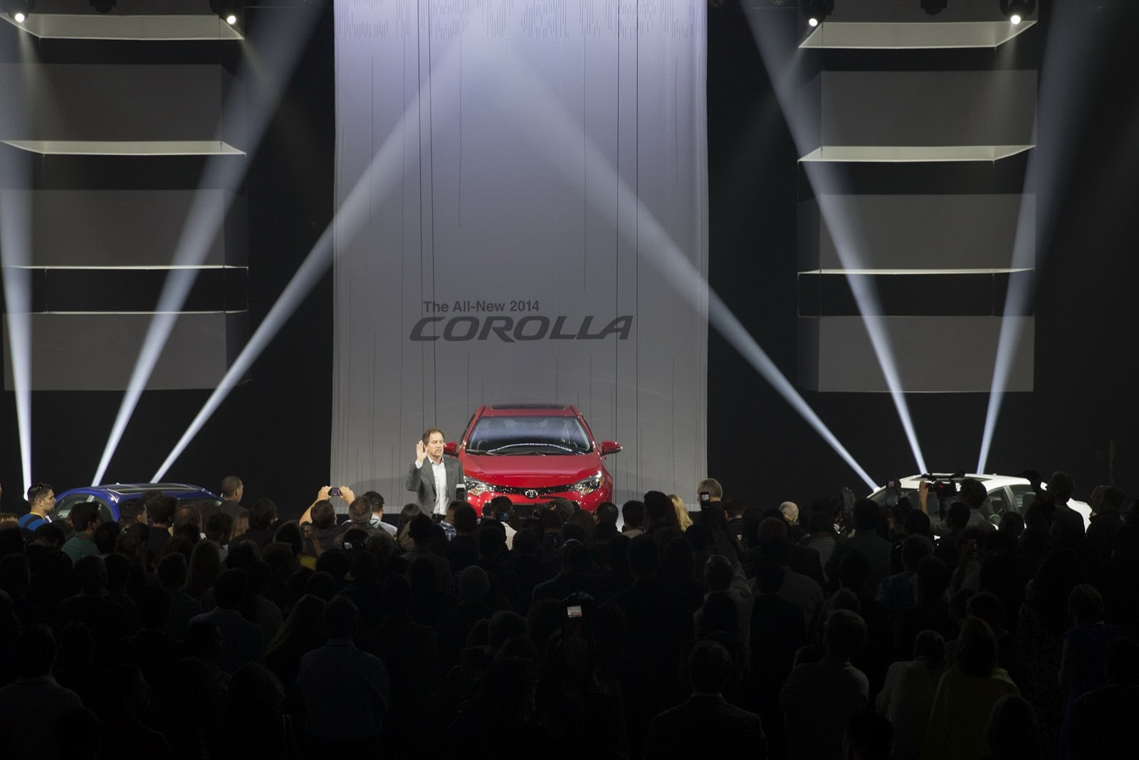 [2014-Toyota-Corolla-Presentation3%255B2%255D.jpg]