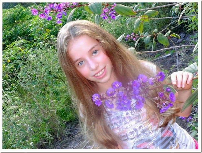 Tais LINDA Tais LINDA