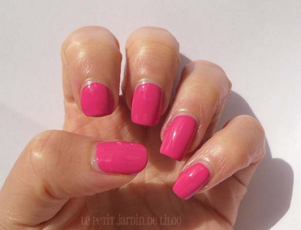 08-beauty-uk-nail-polish-candy-collection-lollilop-review-swatch 08-beauty-uk-nail-polish-candy-collection-lollilop-review-swatch