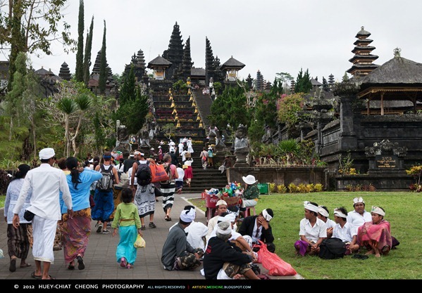 Bekasih Temple at Mount Agung, high up in the mountains | © 2012 Huey-Chiat Cheong Photography