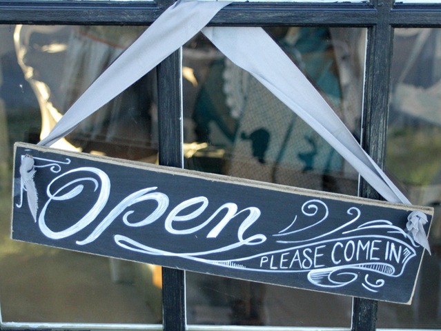 [vintage%2520junky%2520open%2520sign%255B13%255D.jpg]