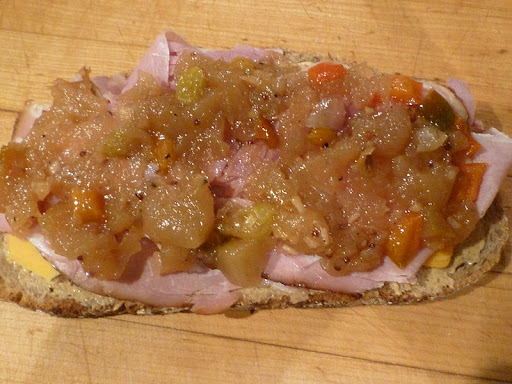 And a topping of tangy and sweet apple chutney.