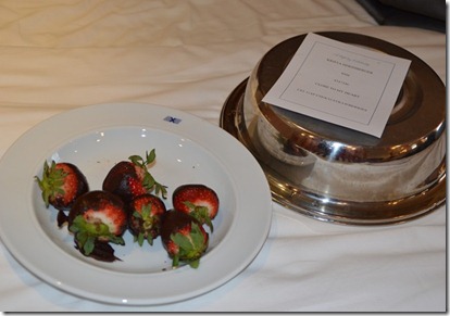choc covered strawberries_resized choc covered strawberries_resized