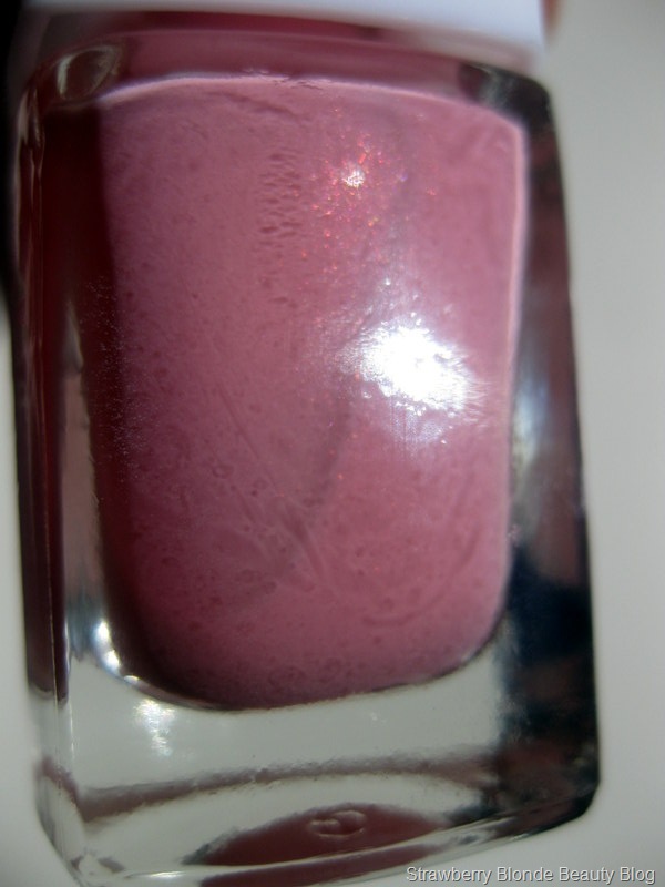 [Kure-Macaron-baby-pink-nail-polish%255B7%255D.jpg]