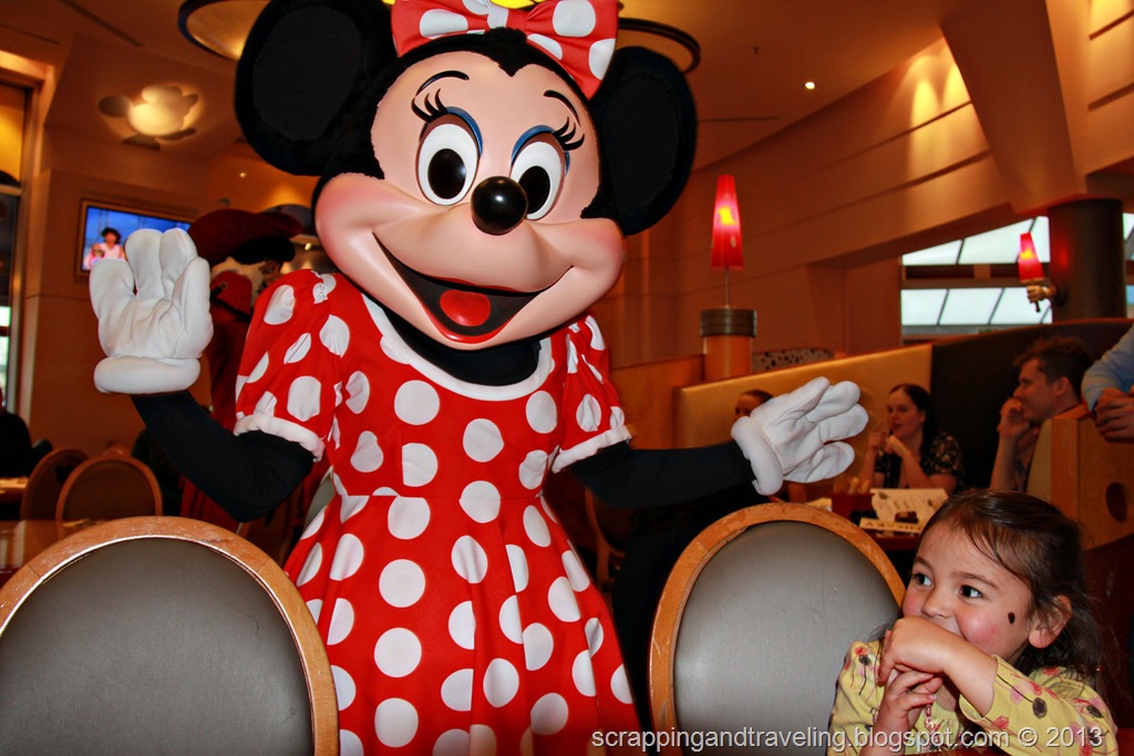 [Disney%2520Cafe%2520Mickey%2520Dinner%25205%255B8%255D.jpg]