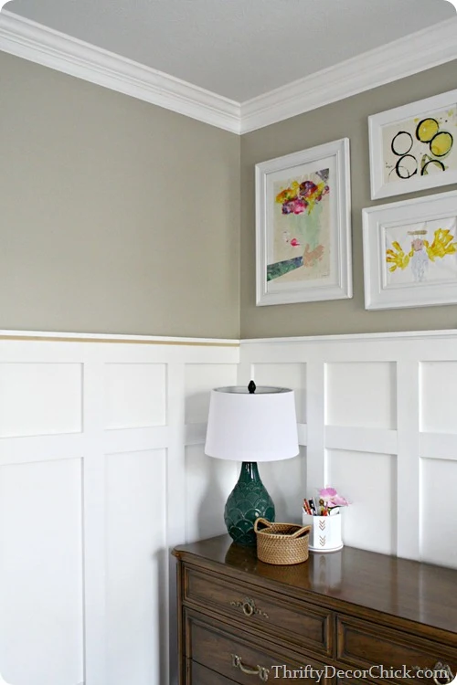 board and batten walls @thriftydecorchick