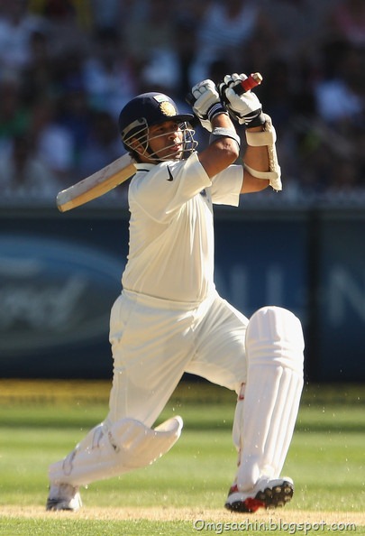 [Sachin%2520Tendulkar%2520of%2520India%2520bats%2520during%2520day%2520two%2520of%2520the%2520First%2520Test%2520match%2520between%2520Australia%2520and%2520India%255B6%255D.jpg]