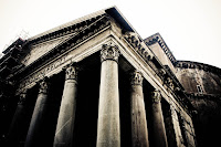 Another shot of the Pantheon. Two kings are buried there as well as the great artist Rafael. Another shot of the Pantheon. Two kings are buried there as well as the great artist Rafael.