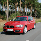 2012 BMW 1-serie Sport Line 007.jpg