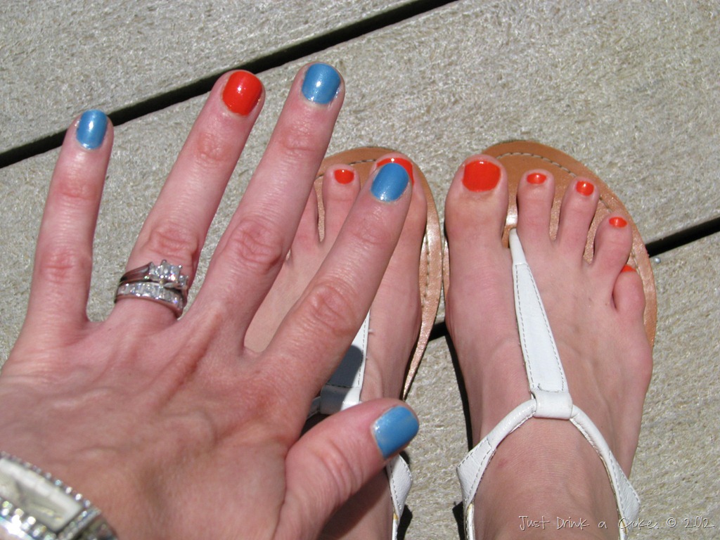 [accent%2520nail%2520polish%255B3%255D.jpg]