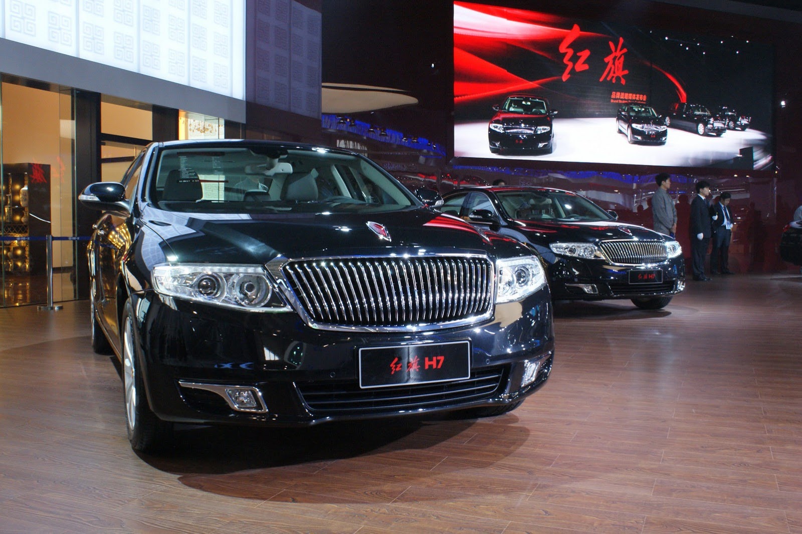 [FAW%2520Hongqi%2520H7%25203%255B2%255D.jpg]