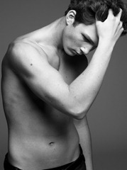 Alex Annand-010