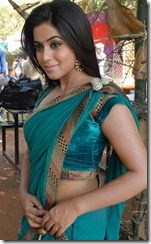 Telugu Actress Poorna at Telugulo Naaku Nachani Padam Prema Movie Launch Photos