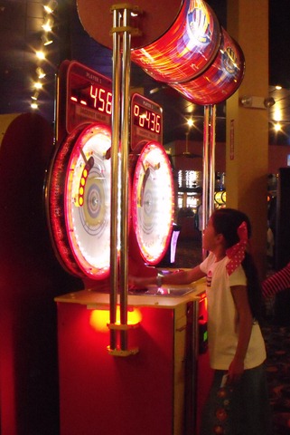 [DSCF49275.jpg]