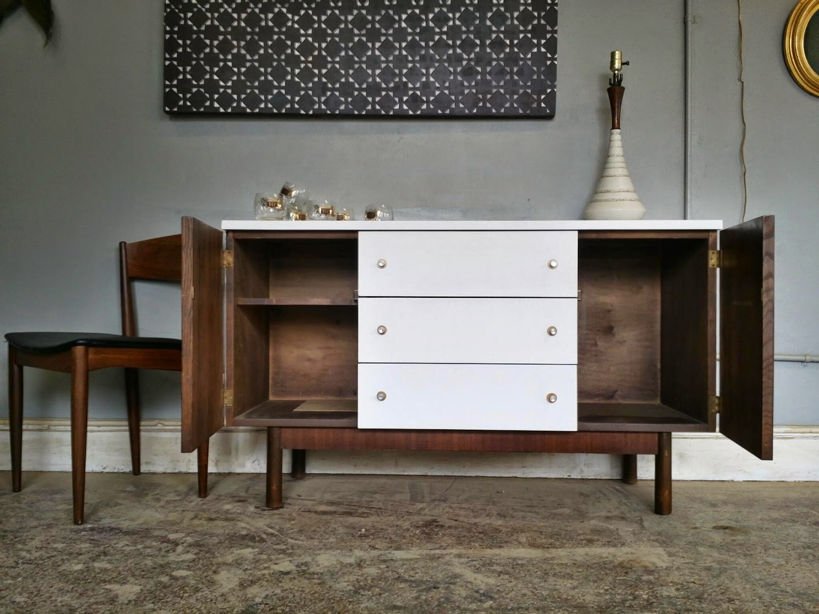 Vintage Ground Mid Century White Wood Buffet / Media Console / Credenza