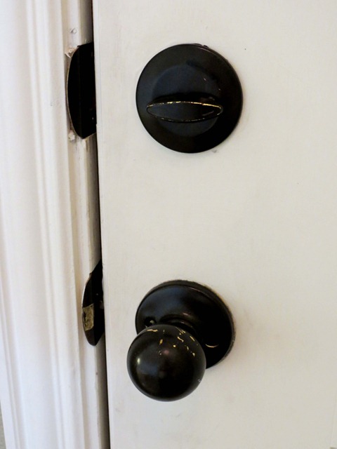 rustoleum oil rubbed bronze spray painted hardware 11 rustoleum oil rubbed bronze spray painted hardware 11