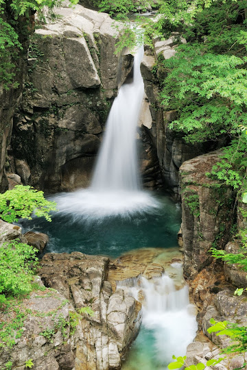 竜神の滝