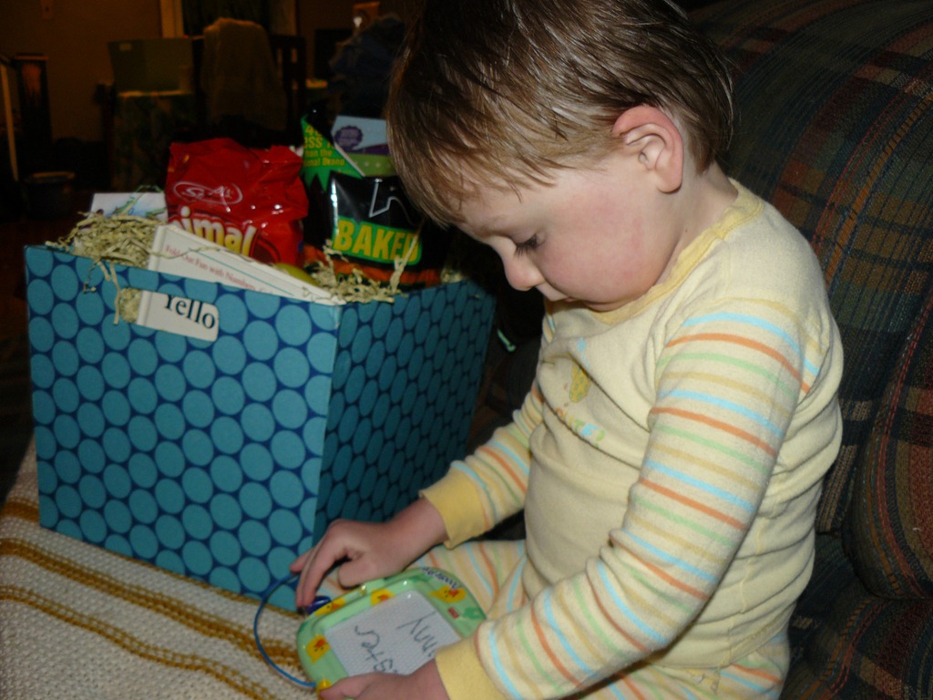 [Easterbaskets-and-rainbow-0223.jpg]