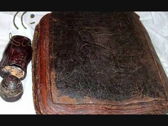 Antiga-Bíblia-afirma-que-Jesus-não-foi-crucificado-Urandir-2014- Antiga-Bíblia-afirma-que-Jesus-não-foi-crucificado-Urandir-2014-