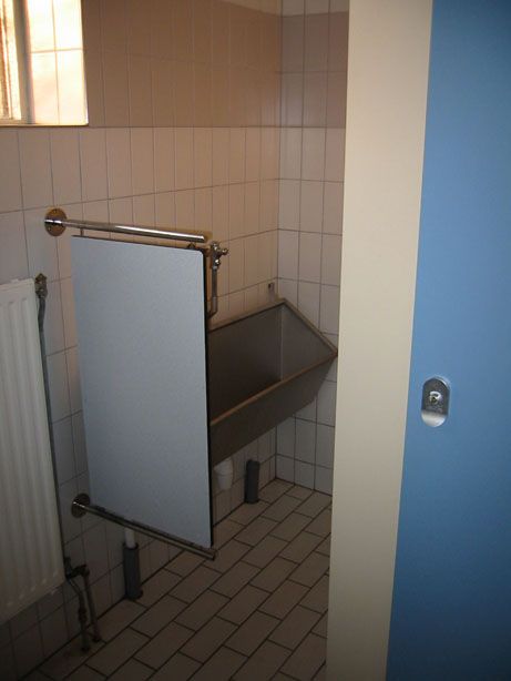 3-4-toilet-urinoir.jpg