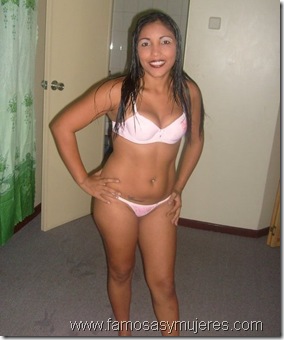 chicas en tangas fotos