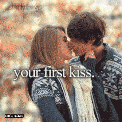 [first-kiss%255B2%255D.gif]