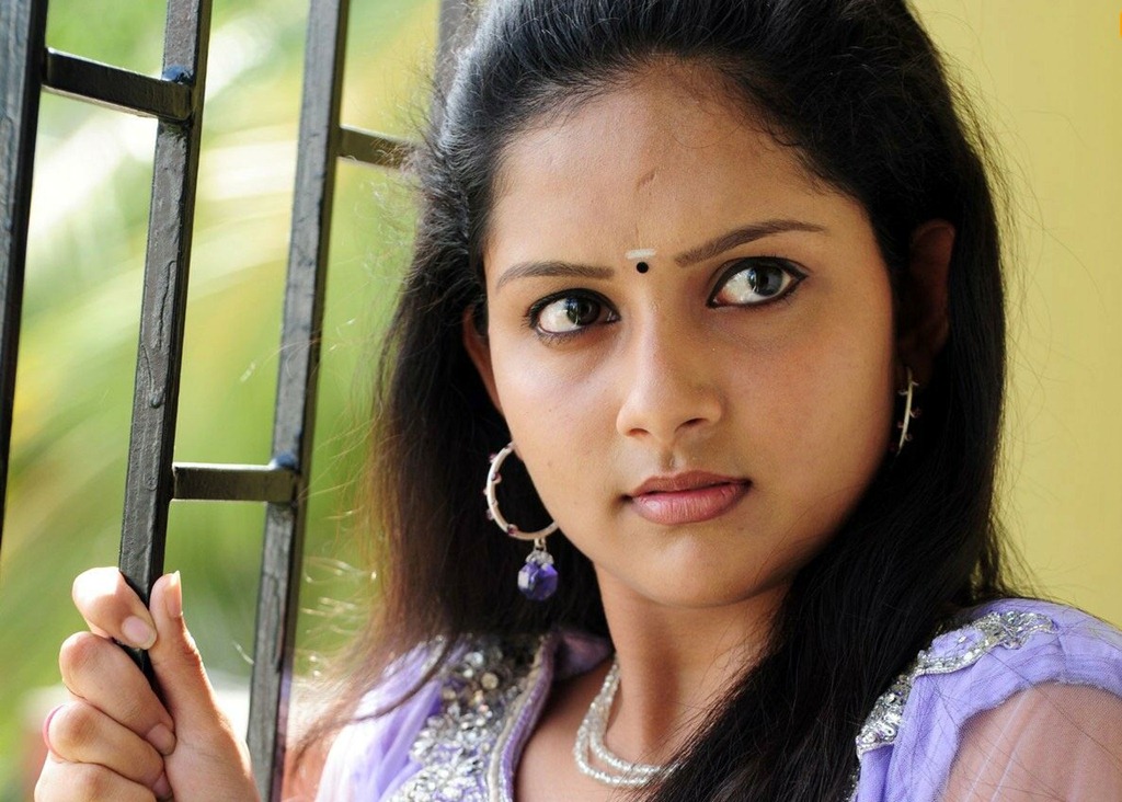 [mahima%2520latest%2520pic%255B3%255D.jpg]