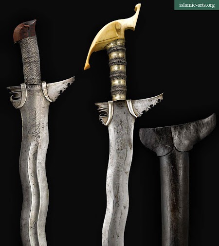 JAVANESE SWORDS (SUNDANG), INDONESIA, 19TH CENTURY JAVANESE SWORDS (SUNDANG), INDONESIA, 19TH CENTURY