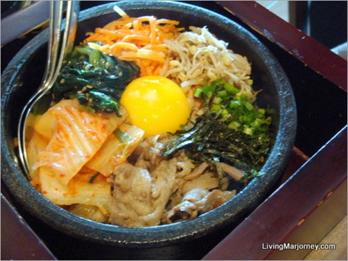 Watami: Beef and Kimchi Rice in Stone Pot