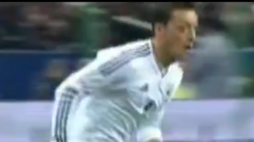エジルの眼球運動3.png エジルの眼球運動3