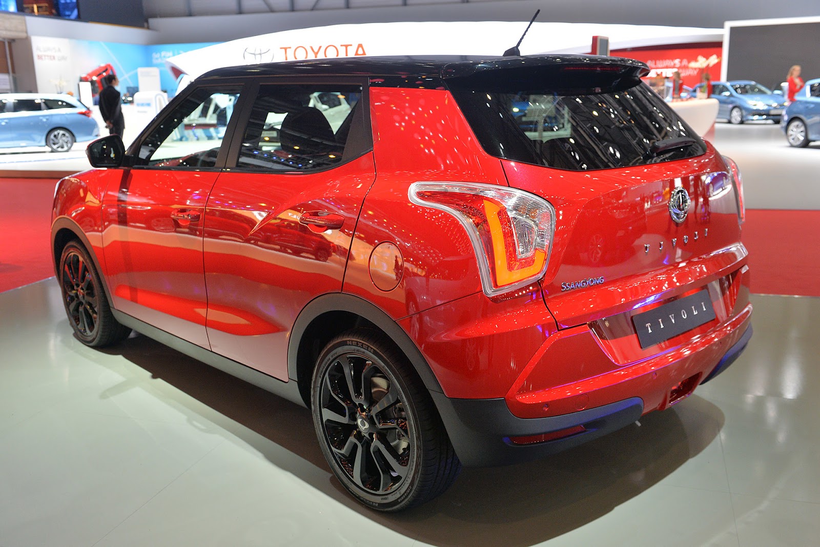 SsangYong'un yeni kompakt crossover modeli Tivoli Cenevre ...