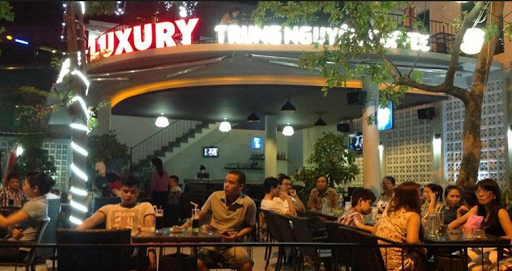 Luxury cafe Luxury cafe