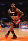 lebron james nba 121102 mia at nyk 05 King James wears 5 Colorways of Nike LeBron X in 6 Games