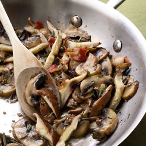 [Garlic%2520Rosemary%2520Mushrooms%255B3%255D.jpg]