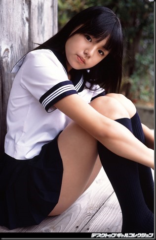 Ai Shinozaki in School Girl Uniform