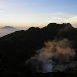 Smoke from Sumbing crater (Daniel Quinn, May 2010)